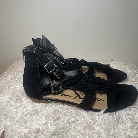 America Rag Fringe Gladiator Sandals - Picture 4 of 8